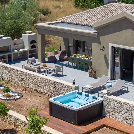 Villa Rodamos *